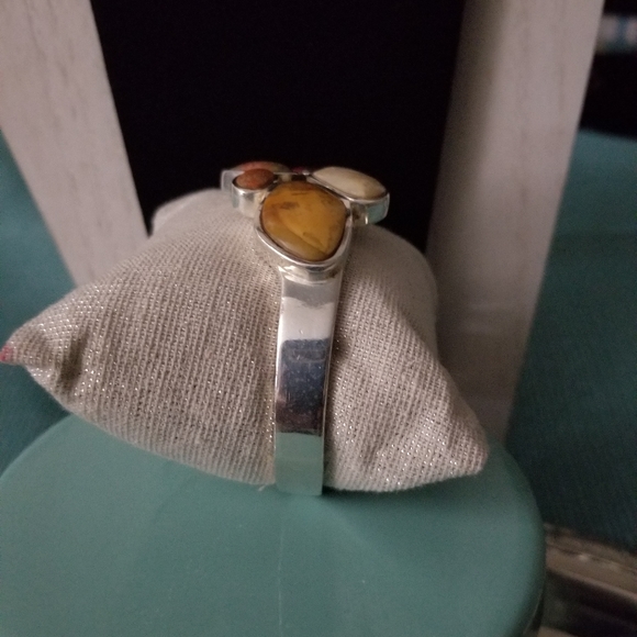 Cuff Bracelet - Picture 3 of 5